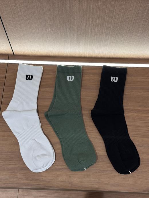 直发【发三双】运动党锁死！Wilson 纯色字母运动网球袜 商品图2