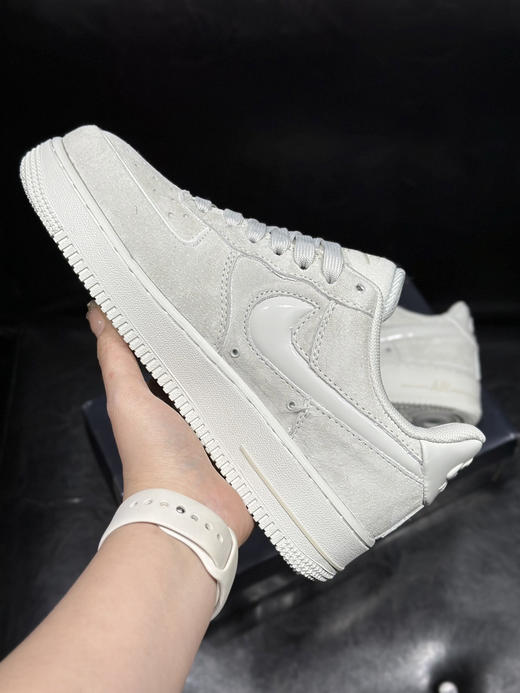 春季特惠💰340 Nk Air Force 1 空军系列 经典复古风格 防滑轻便 低帮 板鞋 男女同款 商品图4