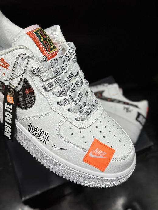 春季特惠💰340 Nk Air Force 1 空军系列 经典复古风格 防滑轻便 低帮 板鞋 男女同款 商品图7