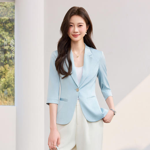 「自」全新升级【铂金会员146/天猫189/差价43】(21157)洛诗琳修身薄款小西装2026春季新款气质通勤收腰七分袖外套 商品图1