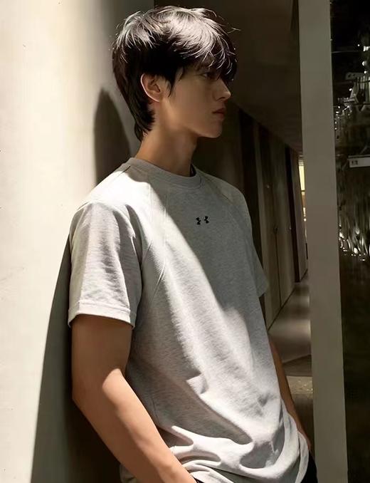 F022742日常运动户外T恤圆领休闲短袖T恤 商品图4