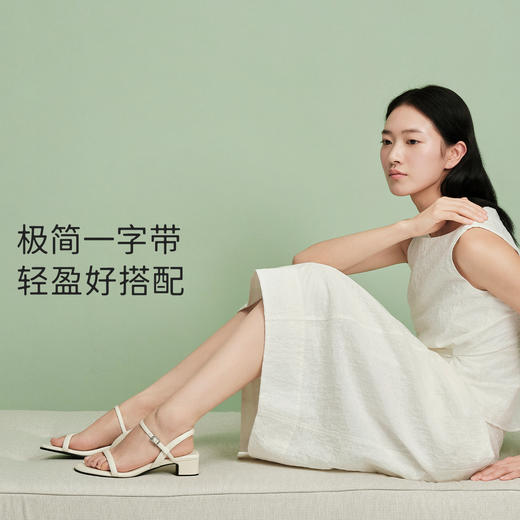 7or9一字带露趾凉鞋白色百搭高跟白天鹅 商品图3