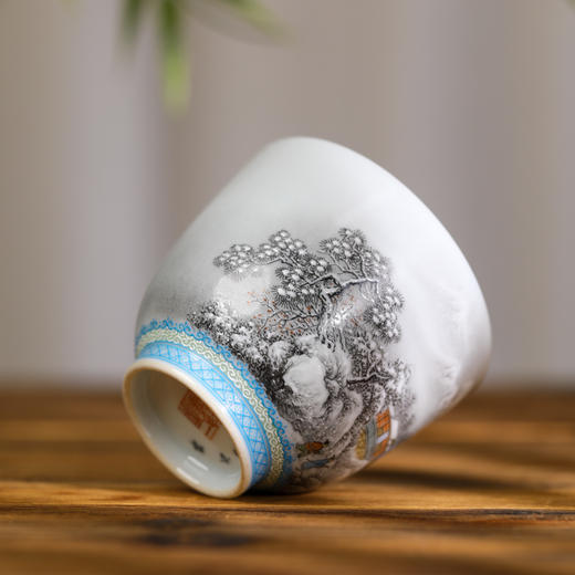 一儒堂 珐琅料边雪景铃铛杯 商品图4