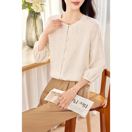 KQ-圆领法式七分袖衬衫女2026年新款韩版设计感桑蚕丝娃娃衫通勤衬衣 商品图1