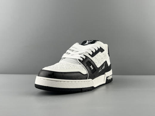 春季特惠💰720 LV 纯原版本 # 驴牌 Trainer 新配色 经典配色满印压花 商品图1