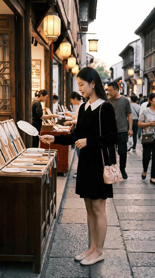 PD同款撞色领胸前褶皱迷你连衣裙 商品图2