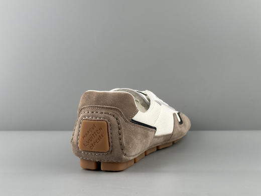 春季特惠💰750 LV男鞋 代购冲正版本！区分普通货 LV RALLY 2025SS 德训鞋拼接绒面牛皮革和网格面料 商品图3