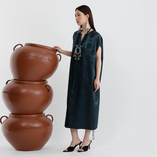 卡莉朵拉连衣裙C29B7512 商品图1