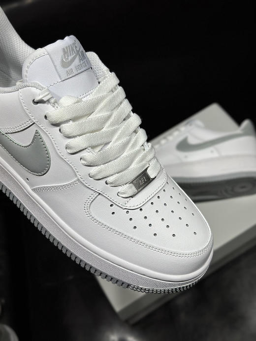 春季特惠💰340 Nk Air Force 1 空军系列 经典复古风格 防滑轻便 低帮 板鞋 男女同款 商品图7