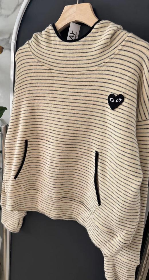 F022713黑灰细条纹宽松连帽兔绒针织衫卫衣 商品图12