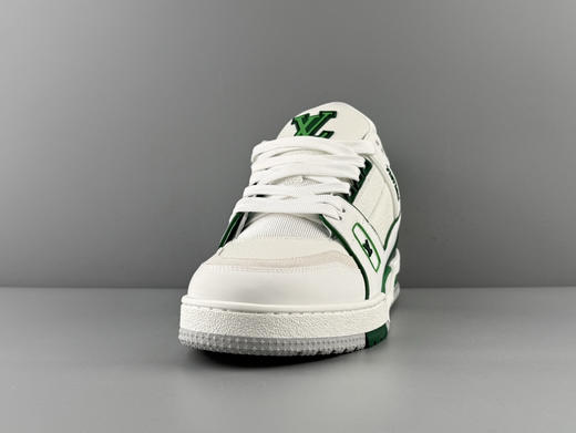 春季特惠💰720 LV鞋子 男女同款 代购品质 私人订单 驴家 Trainer 新版本 商品图1