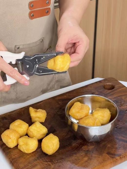 F022796让热爱家庭生活的人爱不释手~三色厨房钳子 商品图4