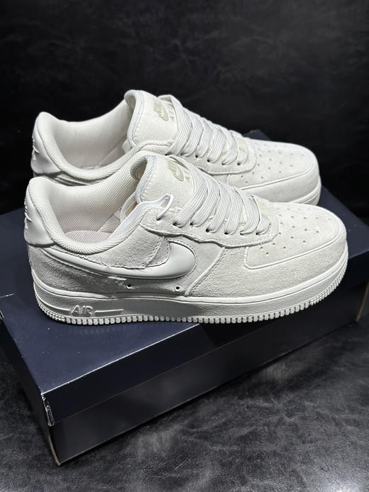 春季特惠💰340 Nk Air Force 1 空军系列 经典复古风格 防滑轻便 低帮 板鞋 男女同款 商品图1