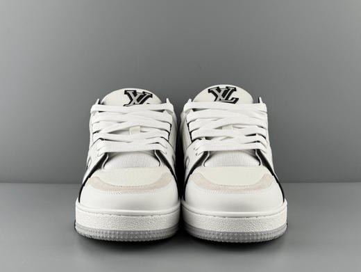 春季特惠💰720 LV鞋子 男女同款 代购品质 私人订单 驴家 Trainer 新版本 商品图6