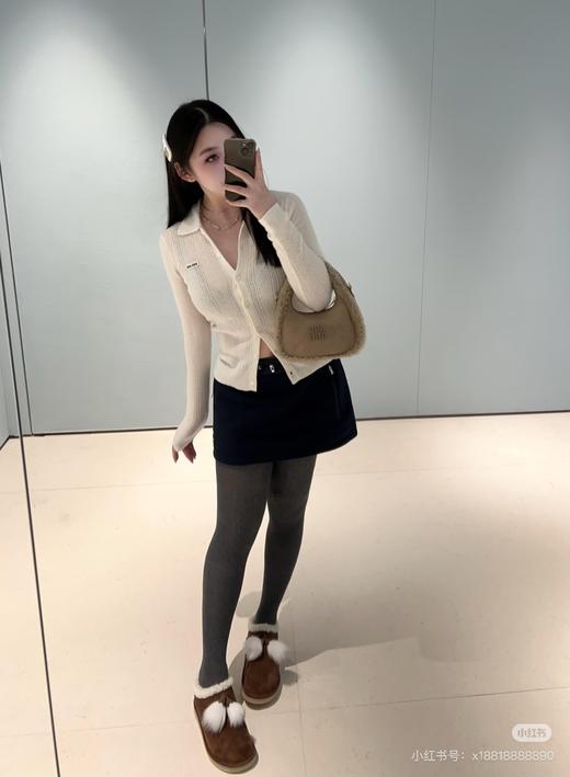 缪缪 最新款 米白色长袖针织开衫（MM） 商品图1