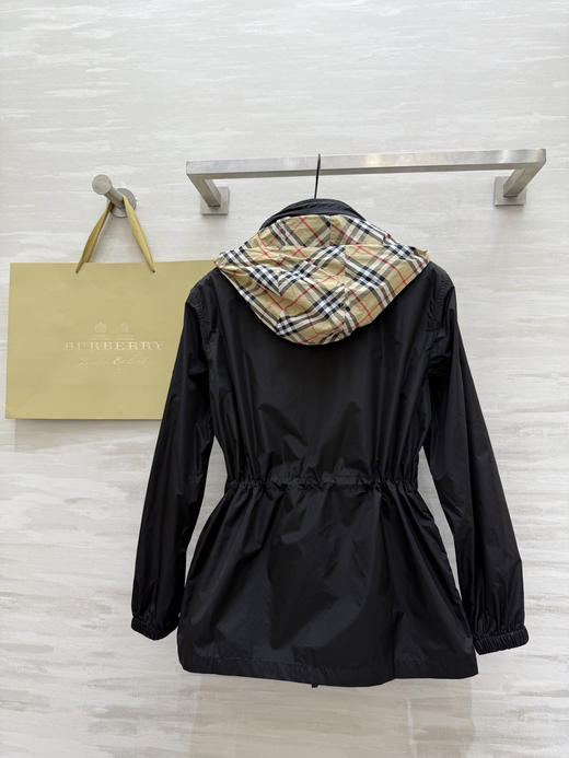 巴家 新款轻薄抽绳中长款外套 商品图8