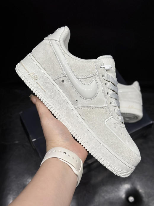 春季特惠💰340 Nk Air Force 1 空军系列 经典复古风格 防滑轻便 低帮 板鞋 男女同款 商品图3