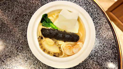 【大观生日套餐】私人专属定制礼包（本套餐数量有限，需提前一周与门店约定使用时间0532-83399999） 商品图12