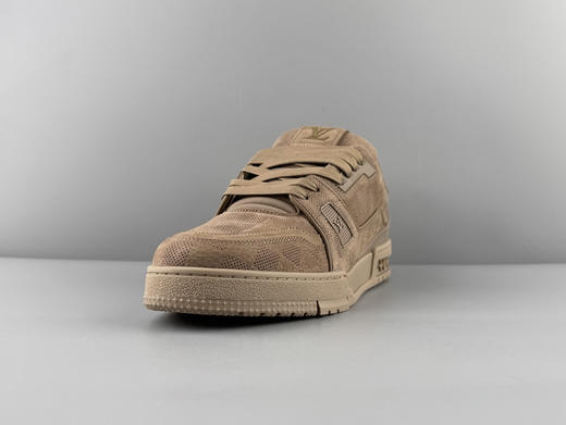 春季特惠💰720 LV鞋子 男女同款 代购品质 私人订单 驴家 Trainer 新版本 商品图1