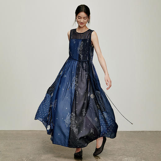 【林栖设计小店】方圆万象|丝棉鱼子缬印花复古压褶2026夏新款无袖连衣裙1962149 商品图4