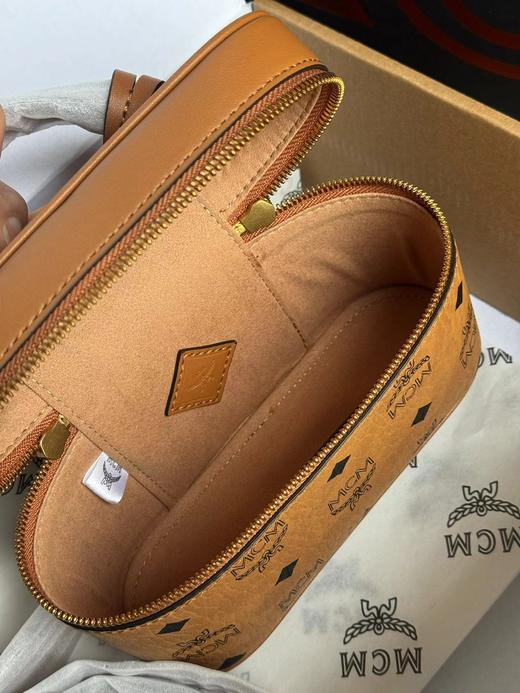 F022702新款复古棕调老花温柔干邑色盒子包 商品图8