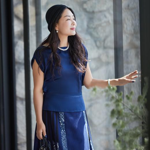 【林栖设计小店】 闲适雅意|素绉缎多色修身显瘦2026夏新款真丝衫1962069 商品图2