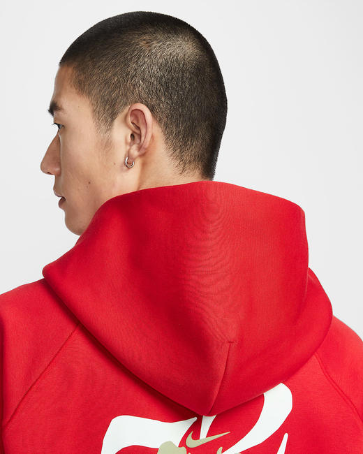 Nike 耐克Sportswear 马年限定脱缰系列 新年款男子加绒连帽衫IQ3707-657 商品图7
