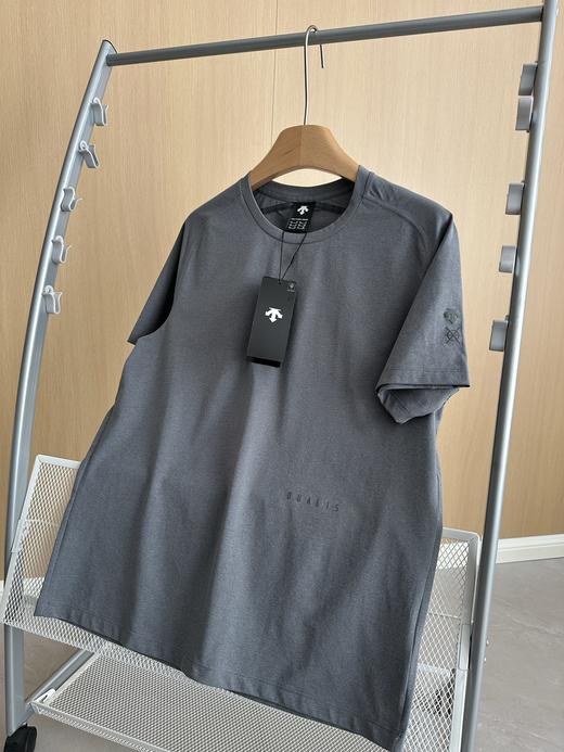 点此购买 迪桑特春夏季都市通勤男士TOUGH短袖针织衫T恤 hgn 340911 商品图3