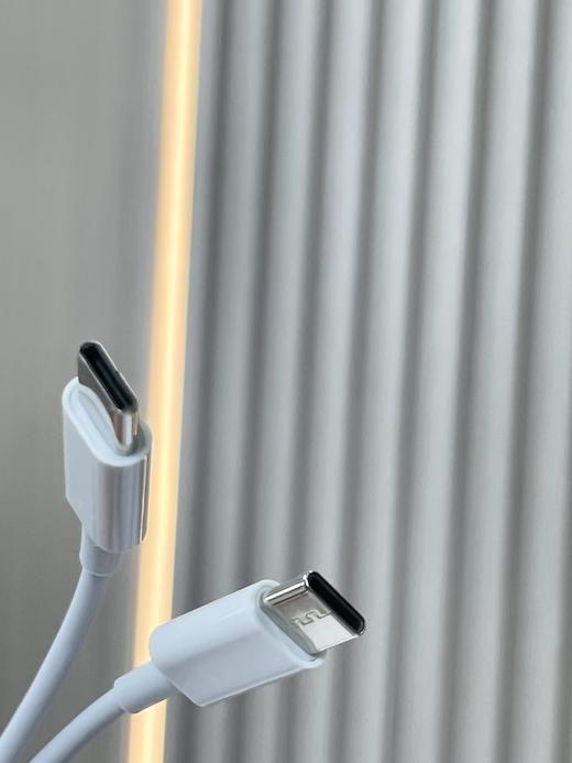 F022710新款Type-c接口无线蓝牙耳机送挂绳和硅胶保护套 商品图12