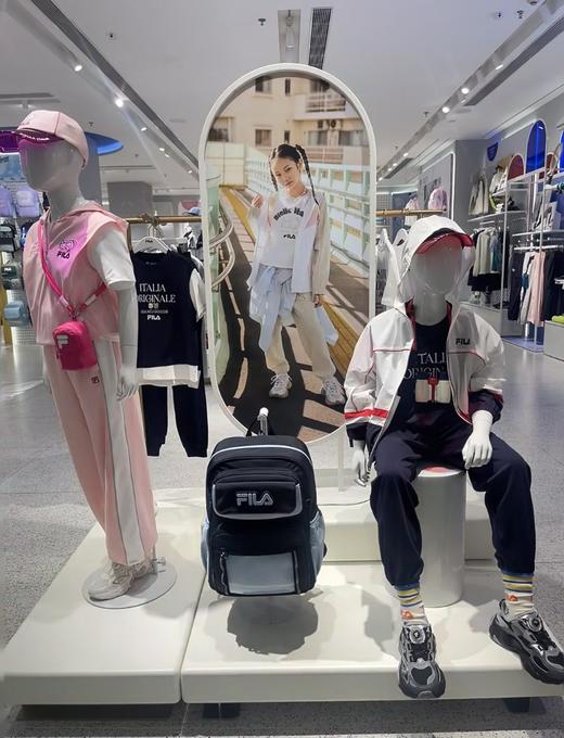 一店k （桂货！仅售72小时！）神兽回笼新装备！书包也要换新的~颜值和护脊必须双在线！F新款男女款护脊双肩学生书包 2款选 商品图1