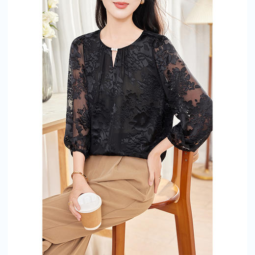 KQ-2026年春季新款白色圆领提花小衫薄款桑蚕丝七分袖上衣女法式衬衫 商品图3