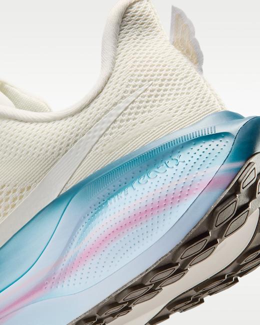 Nike 耐克Pegasus 41 马年限定脱缰系列 新年款耐克飞马女子公路跑步鞋IQ1153-109 商品图6