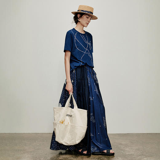 【林栖设计小店】方圆万象|鱼子缬印花优雅百搭气质2026夏新款纯棉T恤1962123 商品图8