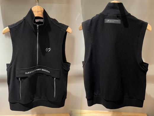 兔耳朵🐰家新款女士短袖款半拉链背心来了！闭着眼睛冲！！质感很好都会喜欢！非常美式休闲运动的感觉！如果你穿的时候露出一丢丢的内搭的边，层次感就会拿捏的相当到位了！毫不费力- 高级舒适穿搭！ 商品图4