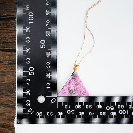 【天然正品】AU750黄金镶天然樱花粉雕九尾狐图案舒俱来（灵气、吉祥）吊坠项链31.1*31.4*4.0MM（皆取最大值）230126NJM22 商品图2