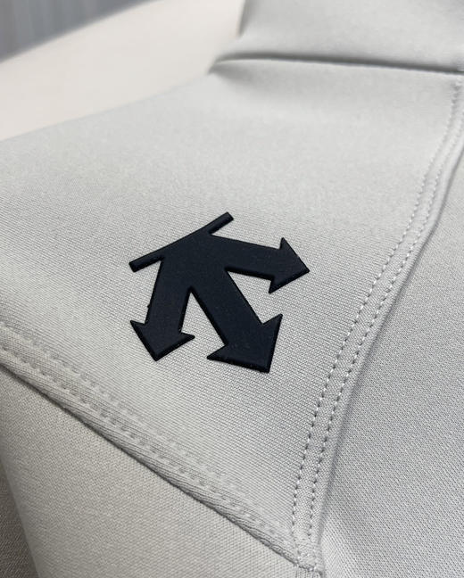 原单正品迪桑特TRAINING外套夹克022701 商品图8