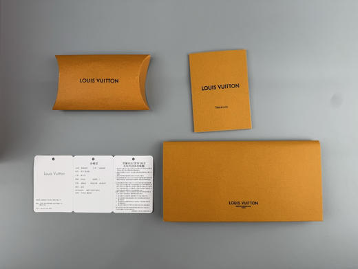 春季特惠💰720 LV 纯原版本 # 驴牌 Trainer 经典配色 全白武士压花 商品图8