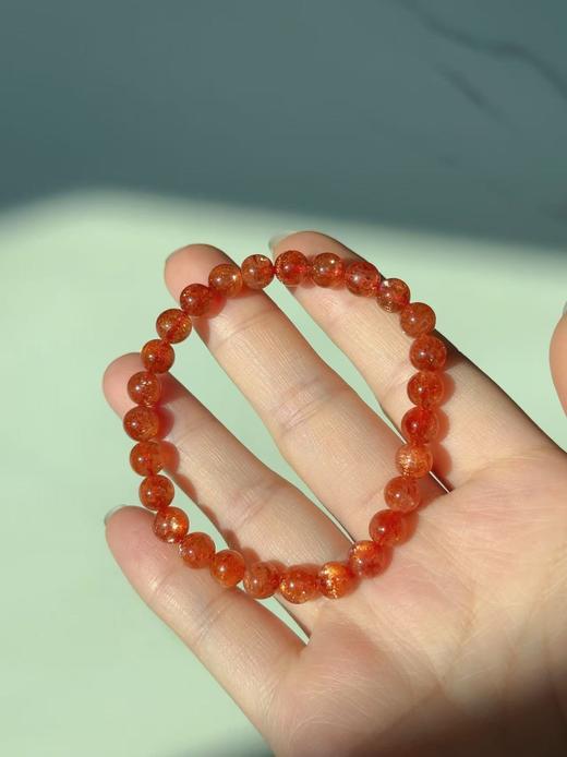 九Z离火必入｜鼎级金太阳石手串，把“阳光好运”戴在手上！鲜艳橙红砂金效应明显！赤霞鎏金浓郁鲜明，犹如落日余晖！市面天华木反级别，合作供应链是给头部鼎级直播间供货的源头，品质、性价比，直接拉满！ 商品图12