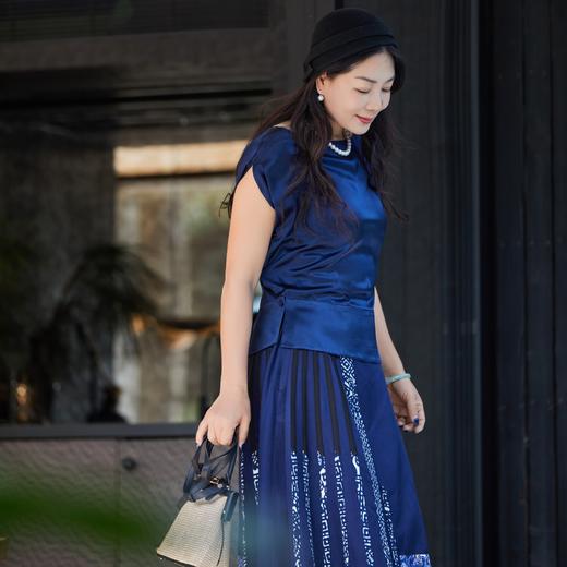 【林栖设计小店】 闲适雅意|素绉缎多色修身显瘦2026夏新款真丝衫1962069 商品图1