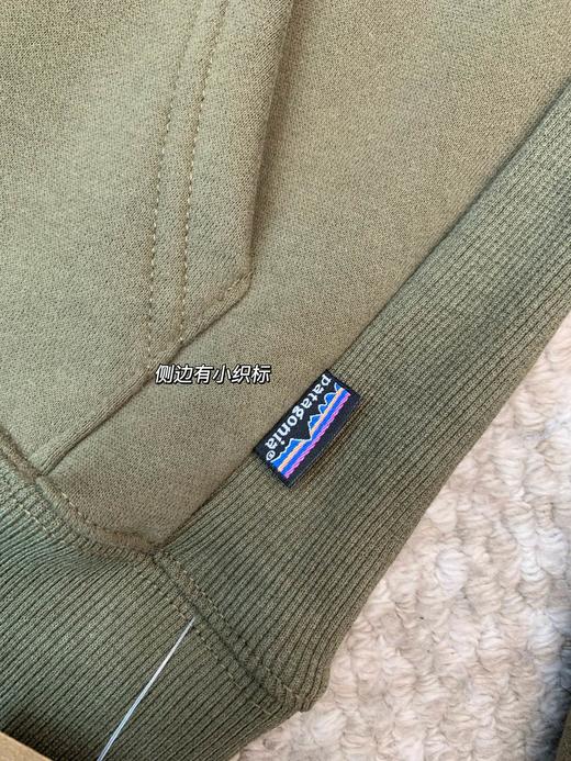 点此购买 patagoni*小标刺绣春秋季男女款连帽抓绒卫衣 ye 340926 商品图14