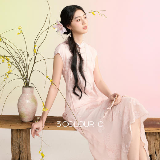 【宋轶同款】三彩[山樱花落]2026春季新款新中式连衣裙提花剪花鱼尾长裙C 商品图2