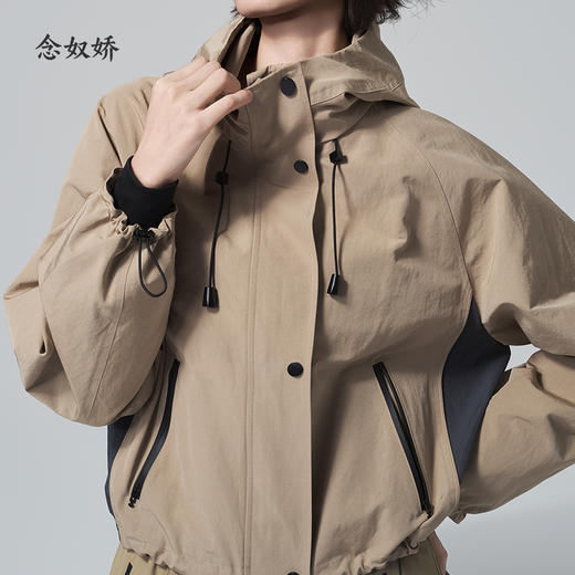 【商场同款】CNG6329 “ 防风外套 ” 连帽短风衣 轻便减龄休闲感十足 商品图1