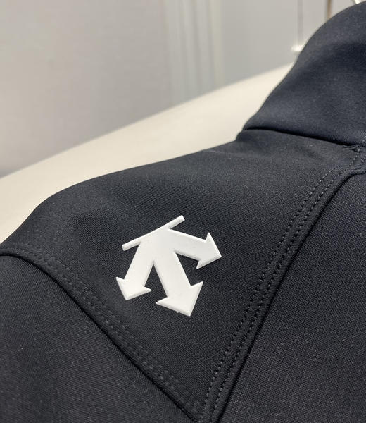 原单正品迪桑特TRAINING外套夹克022701 商品图11