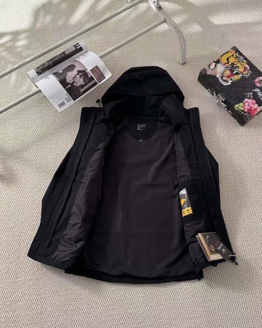 F022779早春新款户外三合一情侣冲锋衣外套 商品图5