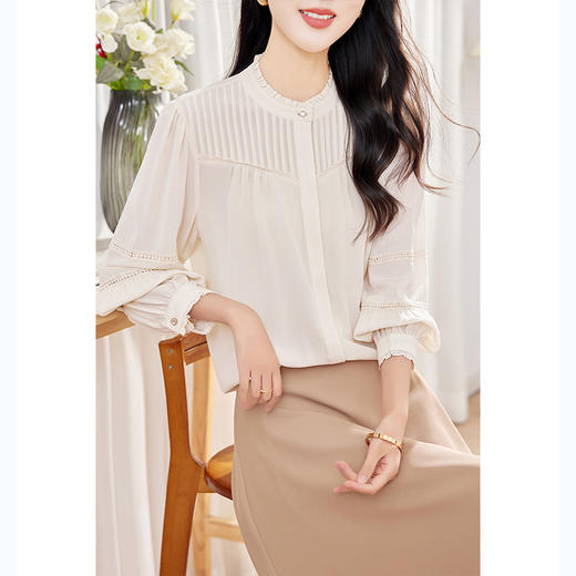 KQ-2026春季新款欧美风蕾丝细褶桑蚕丝长袖衬衫纯色设计感灯笼袖上衣 商品图2