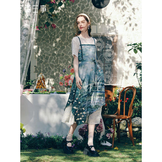 两三事梵高文艺 夏池香荷 2026春季新款针织拼接印花假两件连衣裙 商品图0