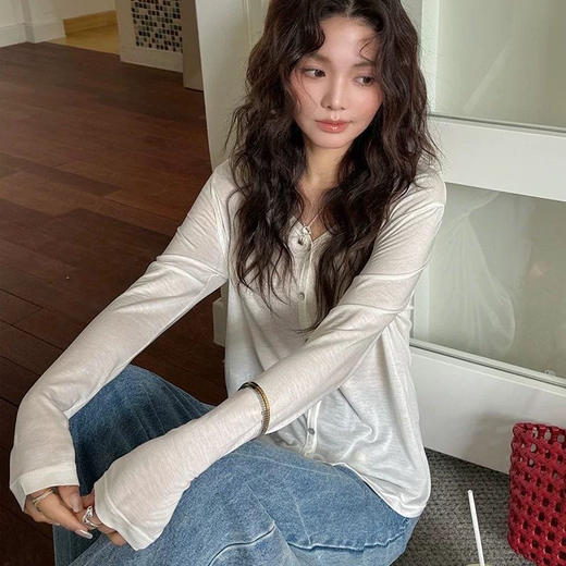 澄鱼生活天丝清风开衫 丝滑柔软的触感上身超显气质 商品图1