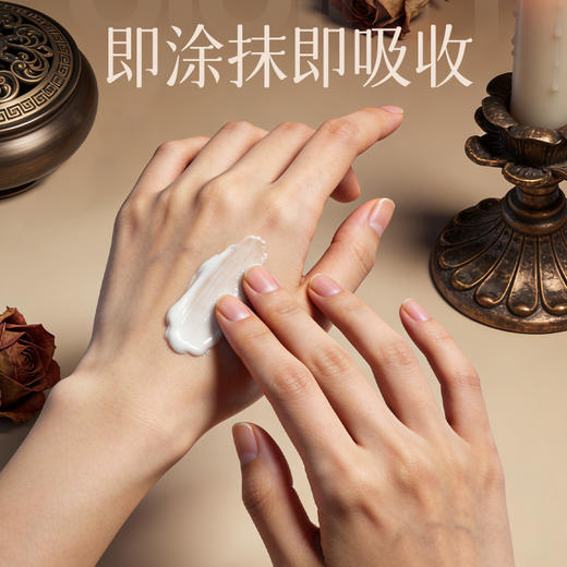 【百力巨人blgirin 植萃精油香氛护手霜】1瓶=护手霜+手膜+随身香氛 双专利配方 多种植萃精油 3款高级香氛 保湿舒缓 手嫩到摸起来像丝绸 抗氧润泽 越用双手越透亮 商品图3