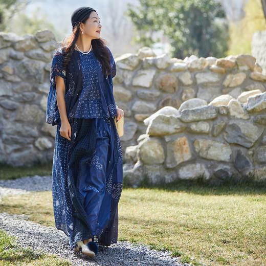 【林栖设计小店】方圆万象|手工绣花丝棉鱼子缬印花2026夏新款压褶衬衣1962152 商品图1