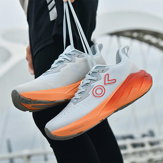 巨轻！巨软！抗菌透气！媲美千元配置！ONKE欧克 德国品牌科技跑鞋16代量子 Quantum 轻盈透气 通勤健步 日常百搭 GM68 商品图1